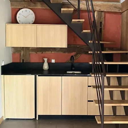 La Huzarde A Montbeugny Pour 4 Pers. Avec Animaux Admis Et Parking - Fr-1-489-599 * La Faye (Allier)