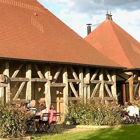 La Huzarde A Montbeugny Pour 4 Pers. Avec Animaux Admis Et Parking - Fr-1-489-599 Dom wakacyjny La Faye (Allier)